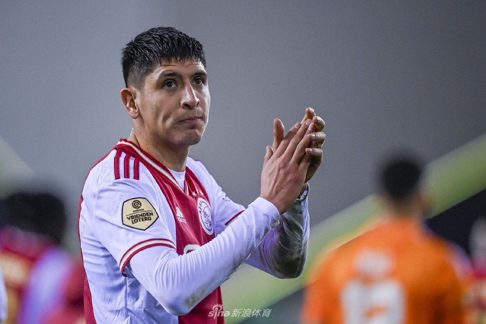 际赛场上逐 际赛场上逐