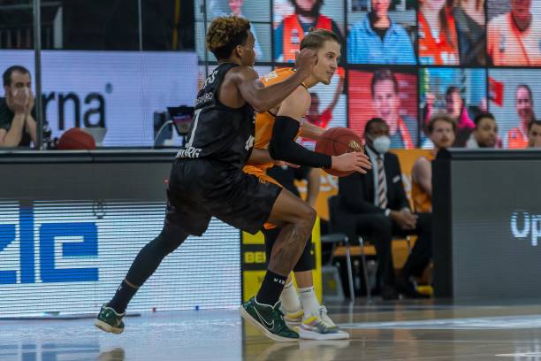 应对三天一 应对三天一